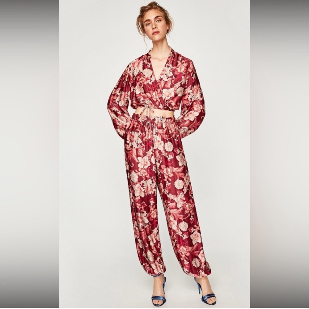 ZARA COORDINATE FLORAL SET TOP AND PANTS SIZE M NWOT